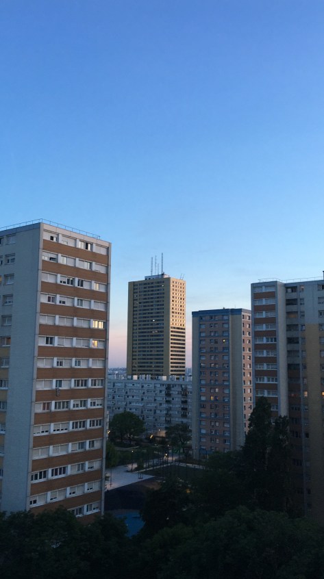 paris suburb11111